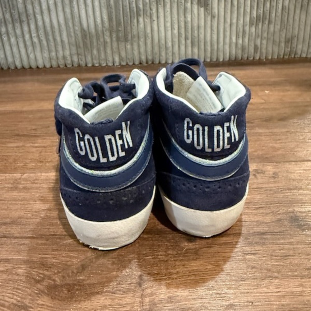 LIMITED EDITION Golden Goose